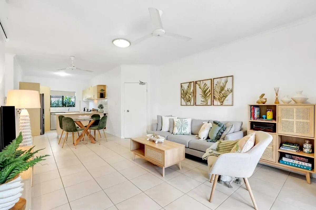 Trinity Hideaway - Trinity Beach 0*,  Australia